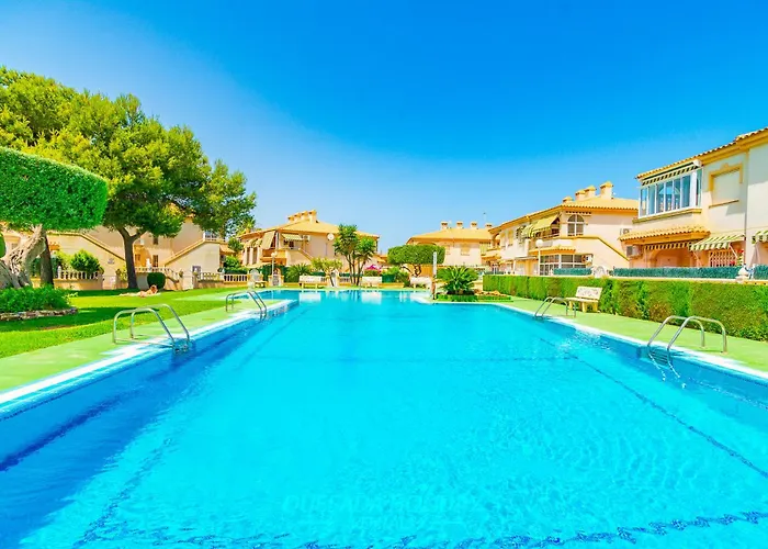 Apartamento Beautiful La Mata Modern